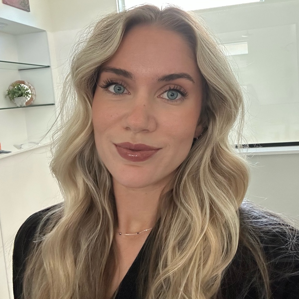 Meet your Posher, Erika